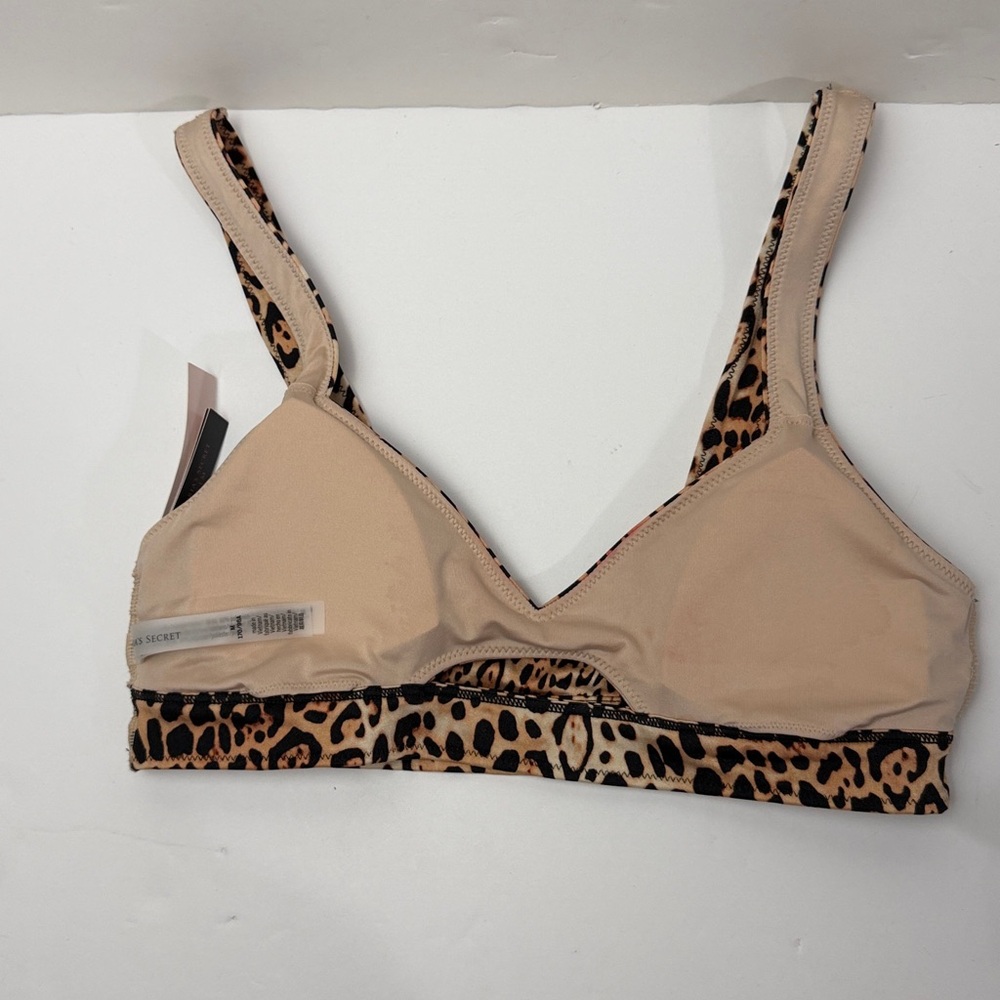 NWT Victoria’s Secret Bikini top - Picture 7 of 10